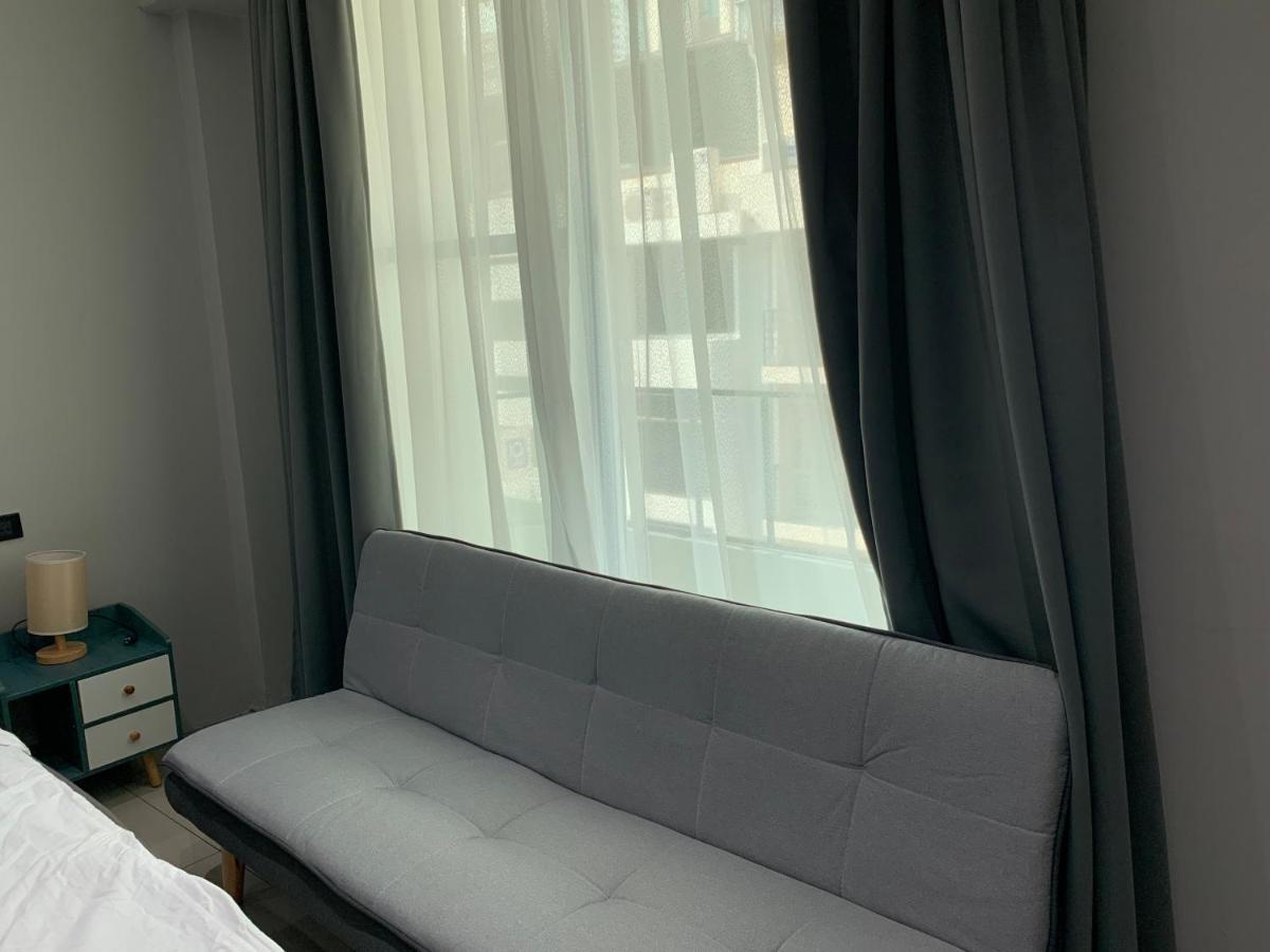 Nato House Ekkamai Aparthotel Банкок Екстериор снимка