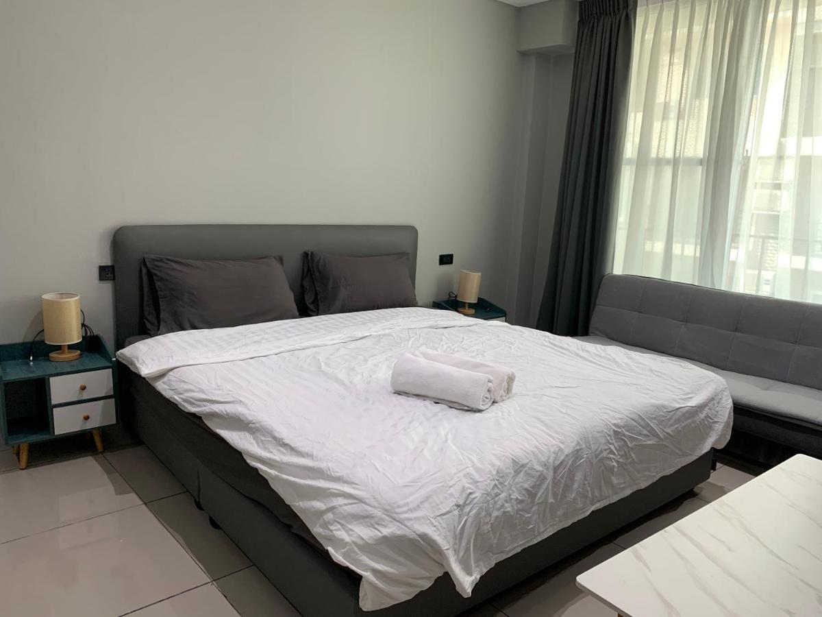 Nato House Ekkamai Aparthotel Банкок Екстериор снимка